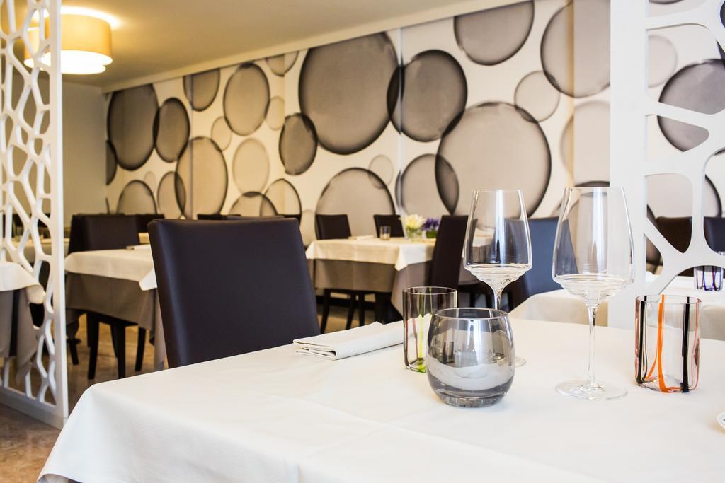Street Hotel Comacchio Ngoại thất bức ảnh